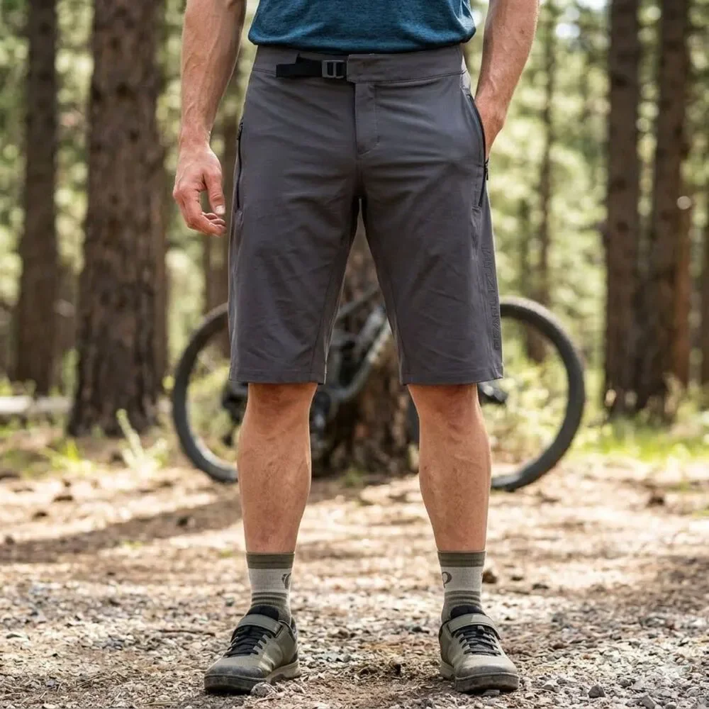 Pearl Izumi Elevate Shell Shorts Mens 34 Gray Cycling MTB Spell Out Performance